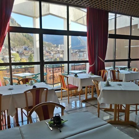 Jura Hotel Restaurant Le Panoramic سان-كلود المظهر الخارجي الصورة