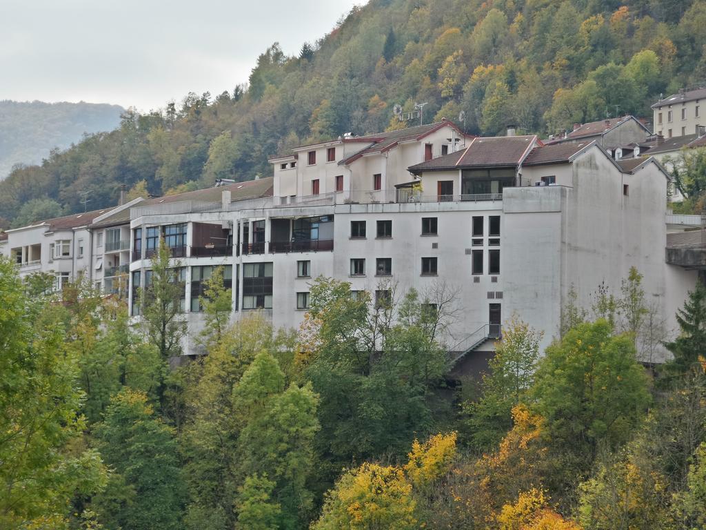 Jura Hotel Restaurant Le Panoramic سان-كلود المظهر الخارجي الصورة