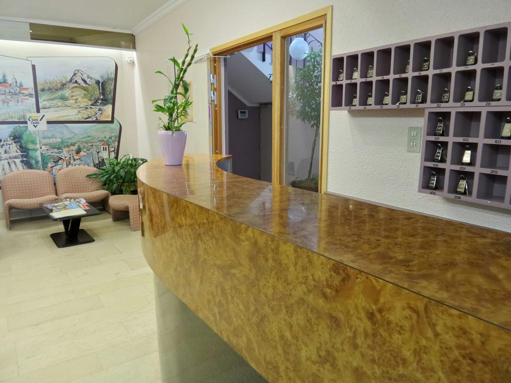 Jura Hotel Restaurant Le Panoramic سان-كلود المظهر الخارجي الصورة
